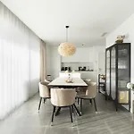 Premium With Terrace In Higuerón *
