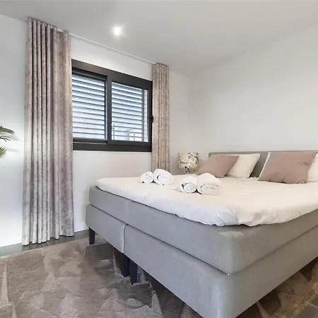 Premium With Terrace In Higueron *