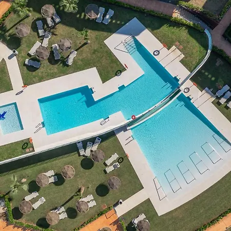 Premium With Terrace In Higueron Фуэнхирола